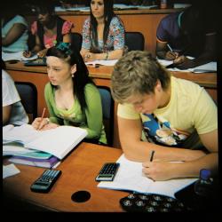 4 Reasons To Get A Bcom Honours (1)